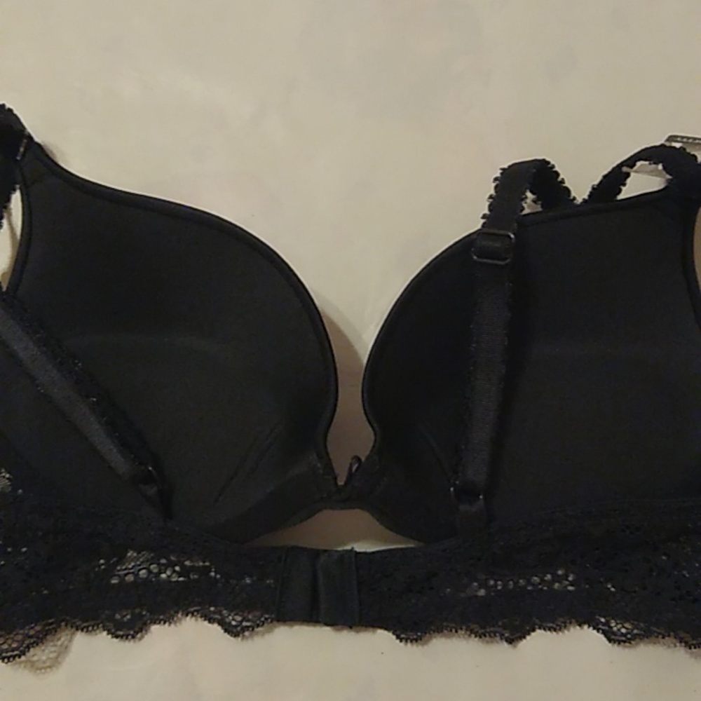 Maidenform 34B Lace Black Bra - Picture 4 of 5